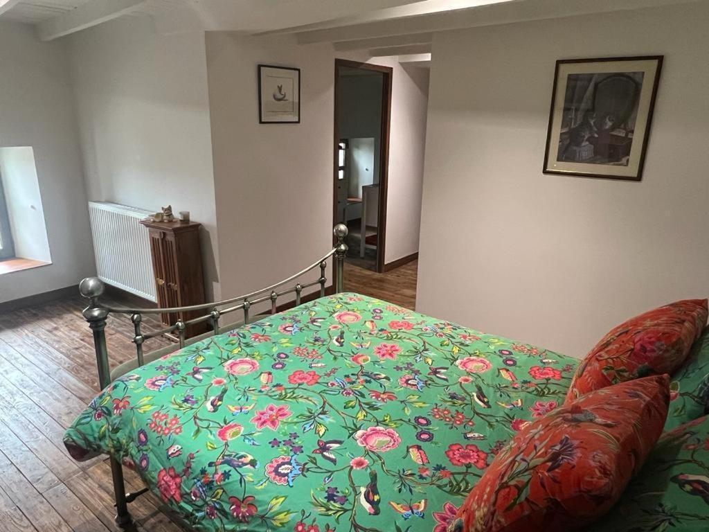 Bed and Breakfast The Little Robin Chevanceaux Exterior foto
